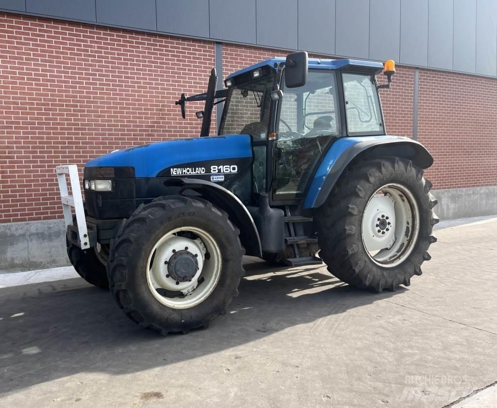 New Holland 8160 Traktori