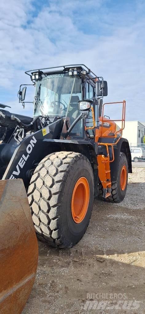 Doosan DL 320-7 Utovarivači na točkove