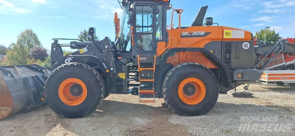 Doosan DL 320-7 Utovarivači na točkove