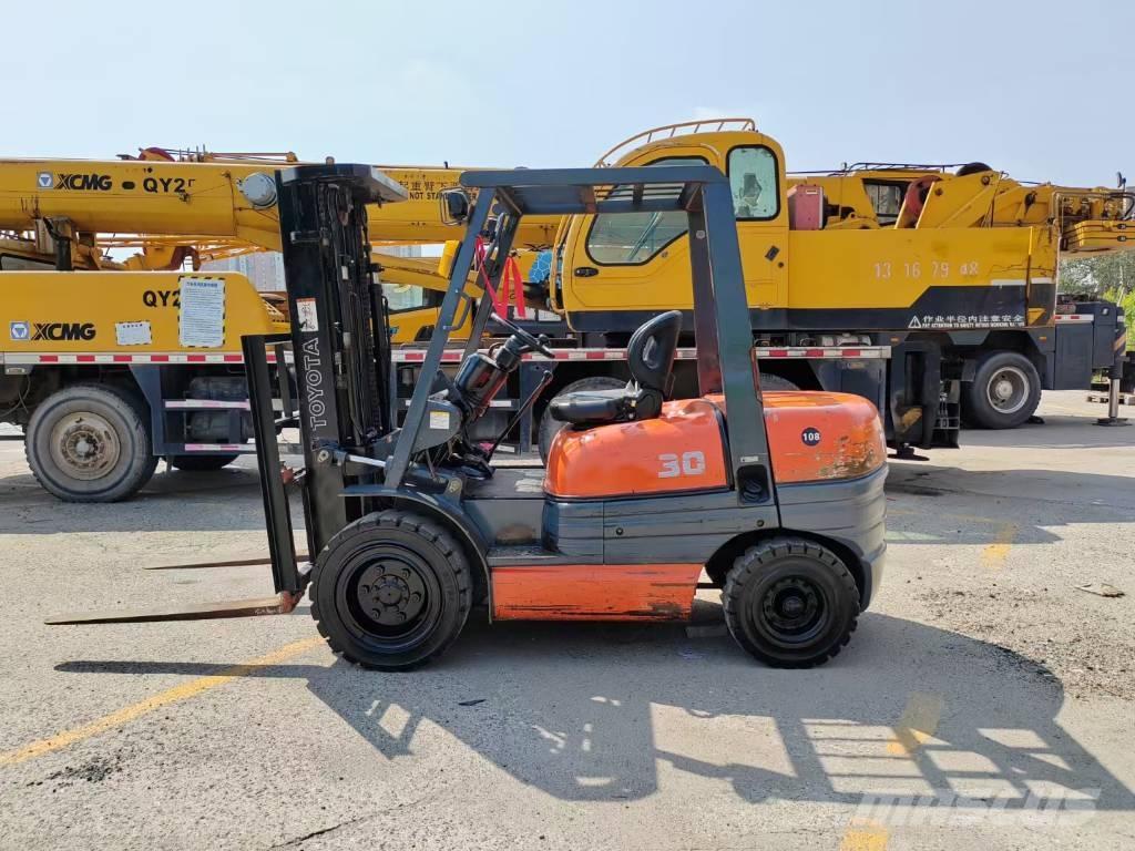 Toyota FD 30 Dizelski viljuškari