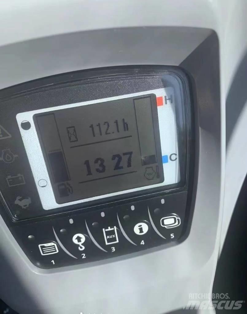 Kubota 163 Bageri guseničari