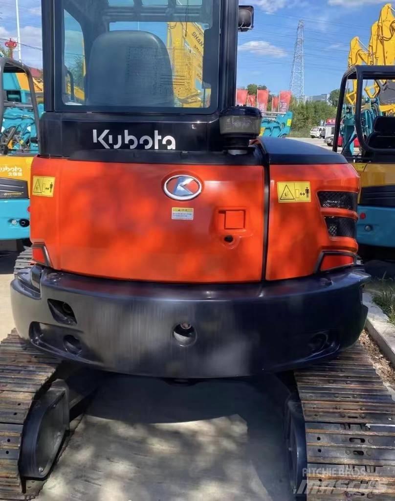 Kubota 163 Bageri guseničari