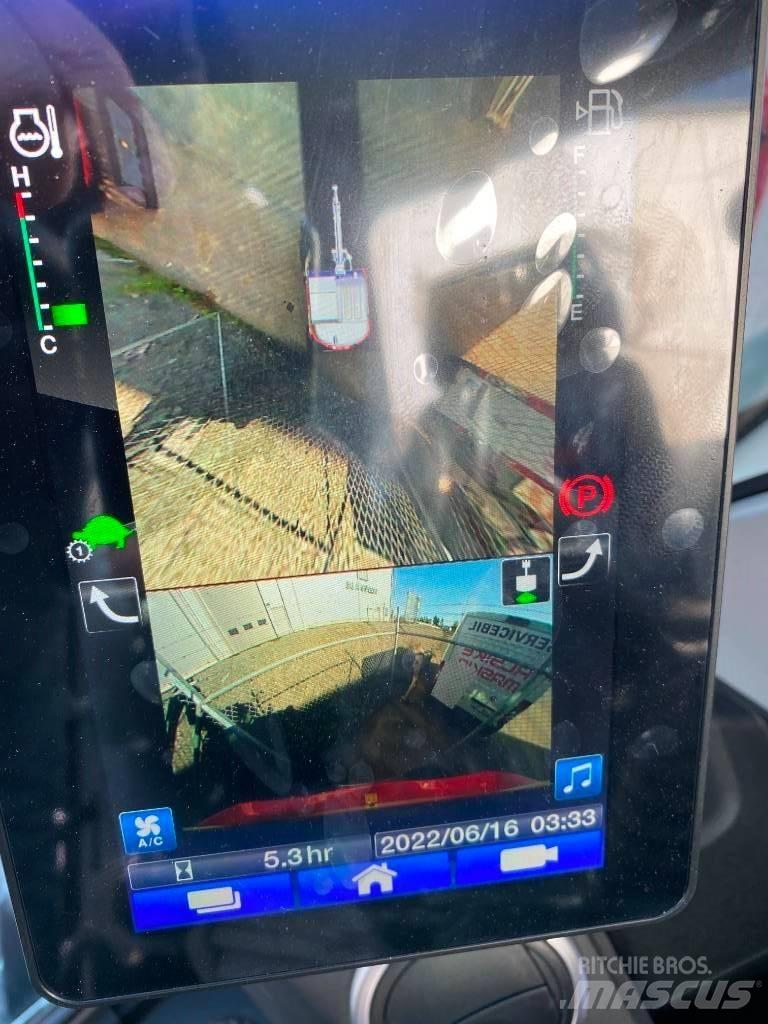 Takeuchi TB 395 W Bageri točkaši