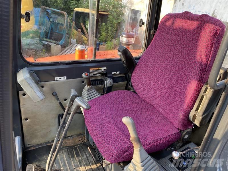 Doosan DX 55 Bageri točkaši