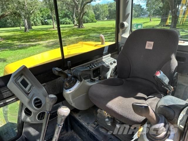 JCB 85 Z-1 Bageri guseničari