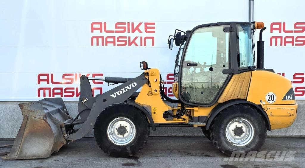 Volvo L 25 B Utovarivači na točkove