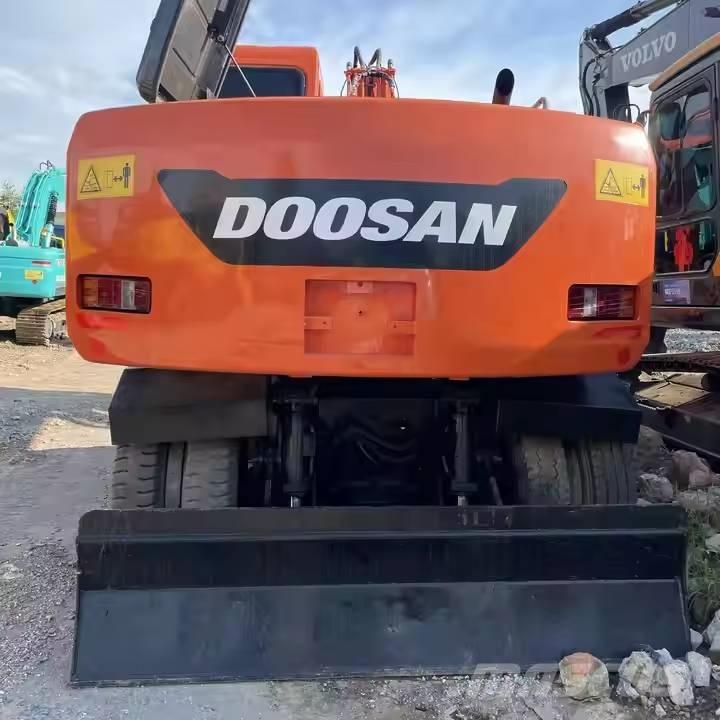 Doosan DX150W-9C Bageri točkaši