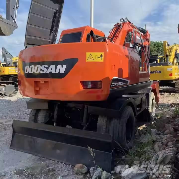 Doosan DX150W-9C Bageri točkaši