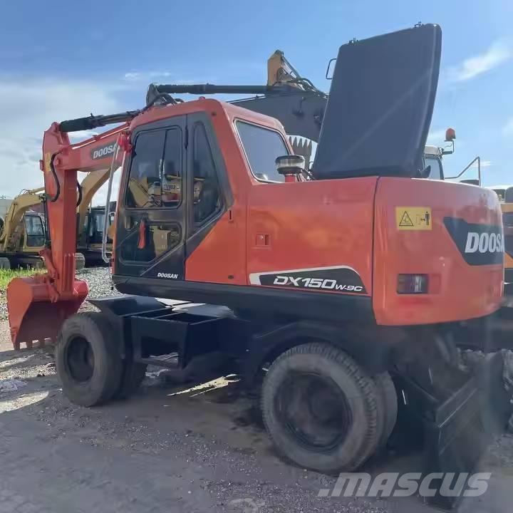 Doosan DX150W-9C Bageri točkaši