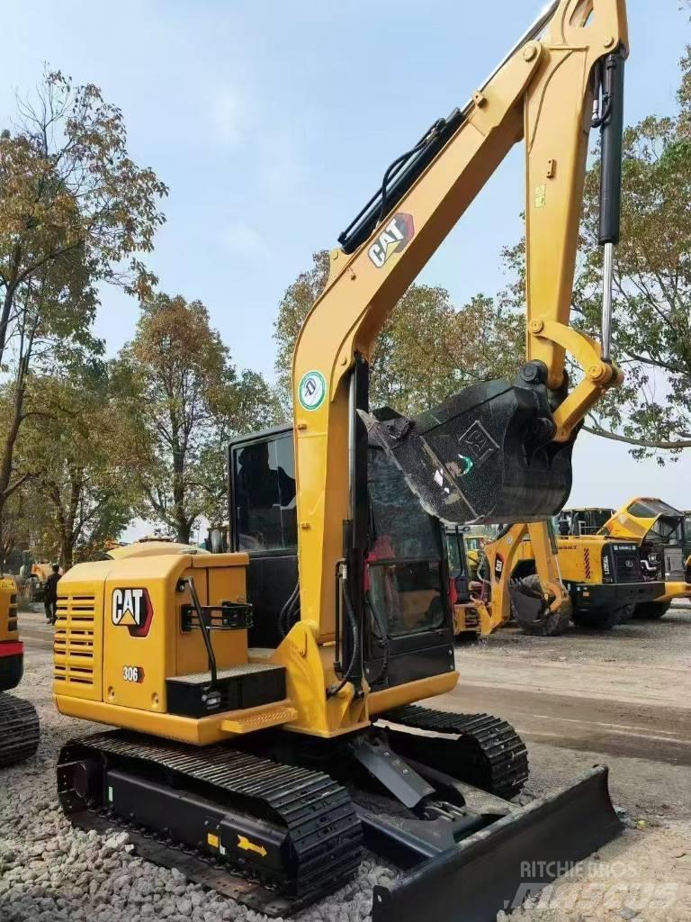 CAT 306E Bageri guseničari