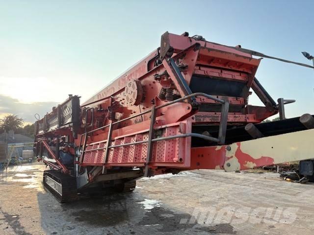 Sandvik QA450 Mobilna sita