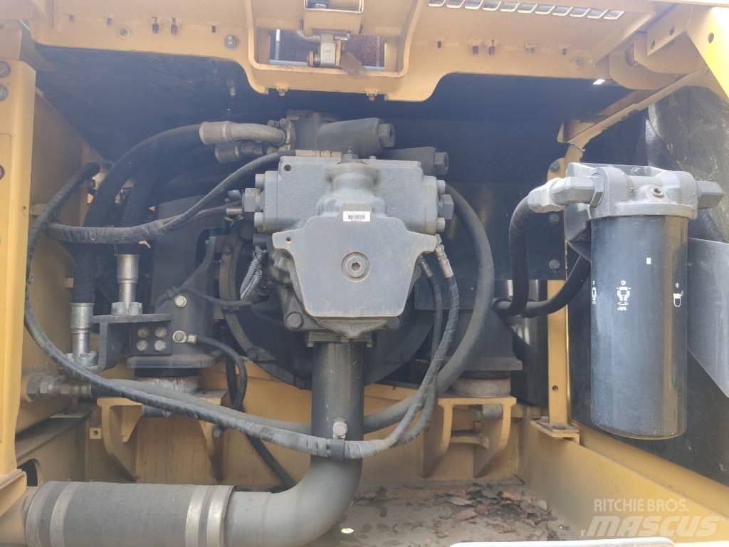 Komatsu PC 350-7 Bageri guseničari
