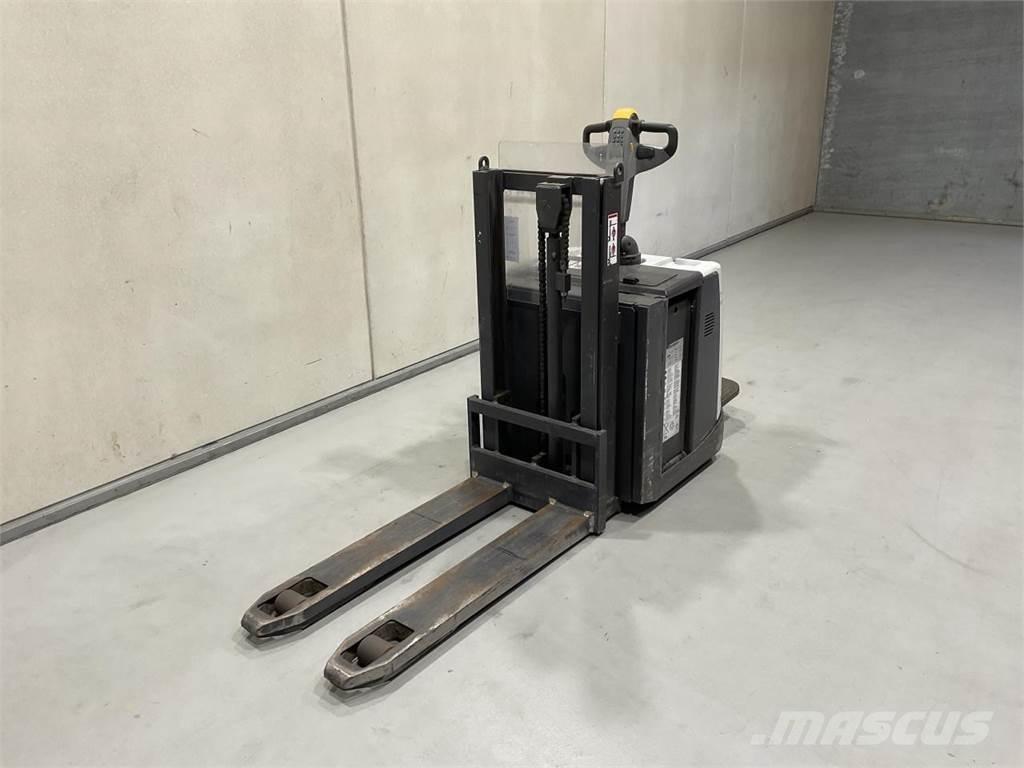 Atlet PBP200THP167 Samopogonski ručni viljuškari