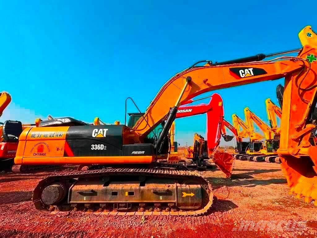 Carter 336 D2 Bageri guseničari