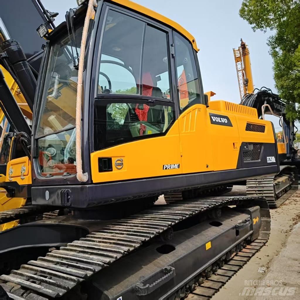 Volvo EC 250 D L Bageri guseničari