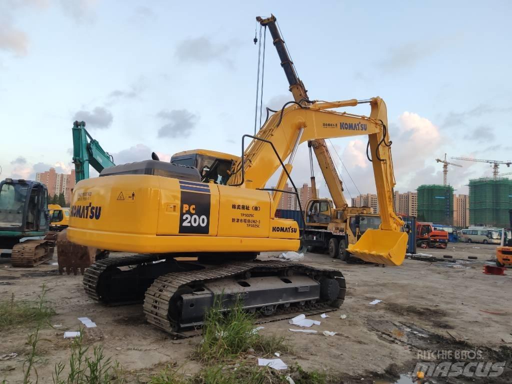 Komatsu PC 200-7 Midi bageri 7t – 12t
