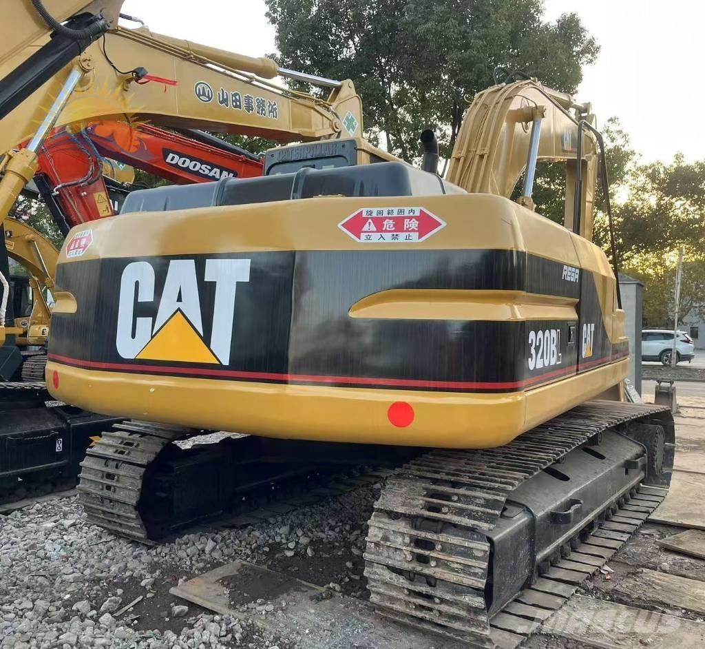 CAT 320 B Bageri guseničari