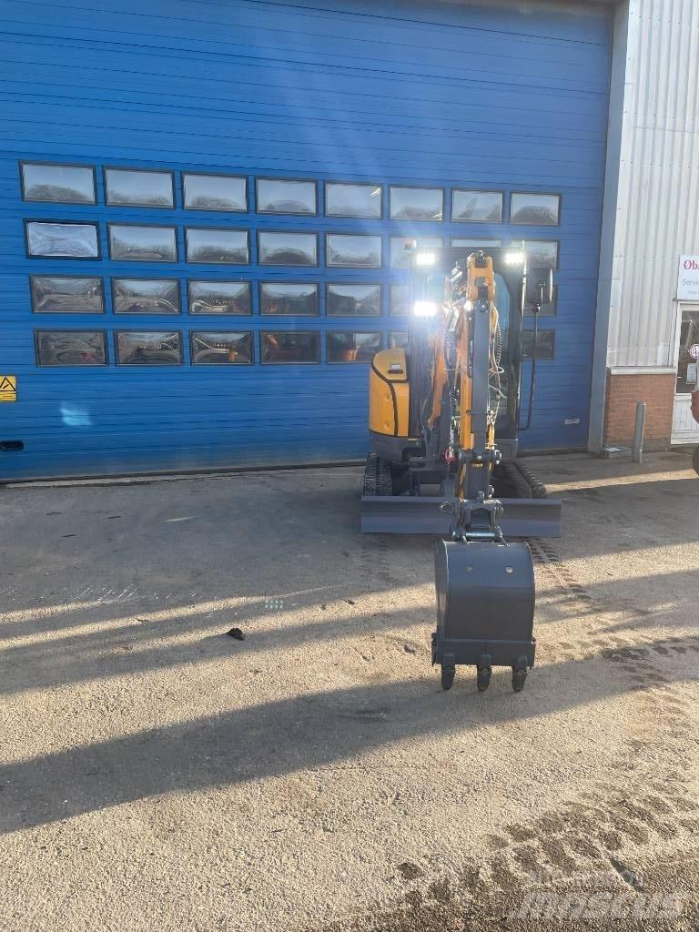 Bernards 2.7 EXKA Mini bageri < 7t