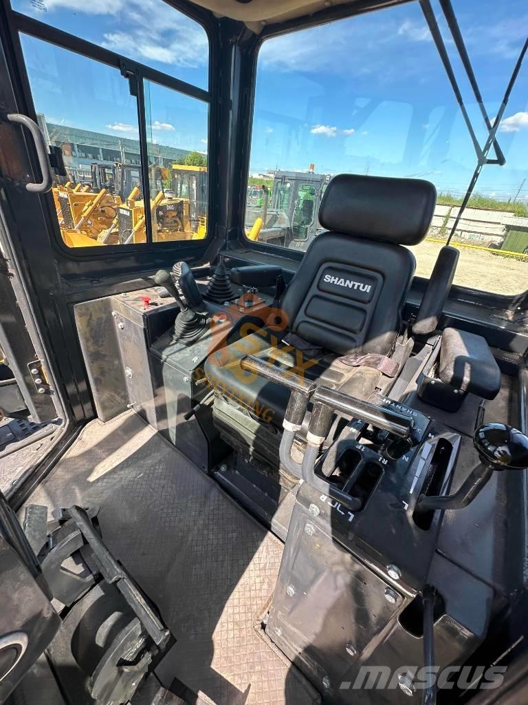 Shantui SD 22 F Buldožeri guseničari