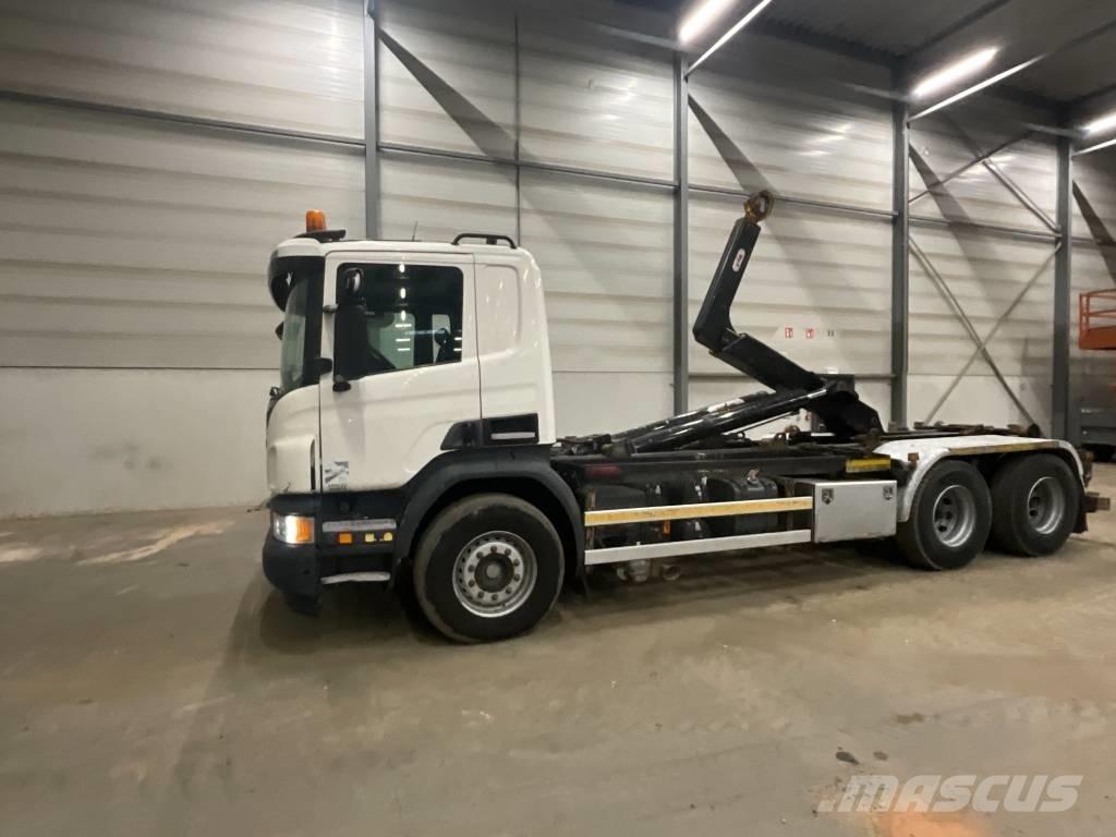 Scania P 410 6X4 Rol kiper kamioni sa kukom za podizanje tereta