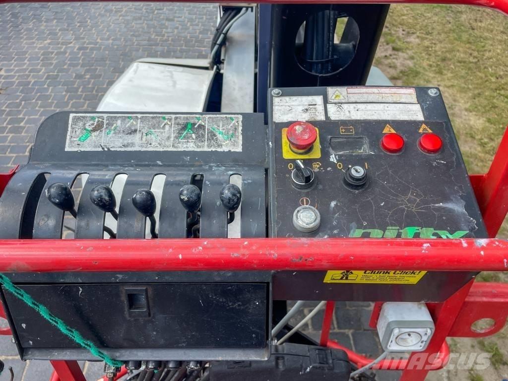 Niftylift 150 T Vučne prikolice se podiznom košarom