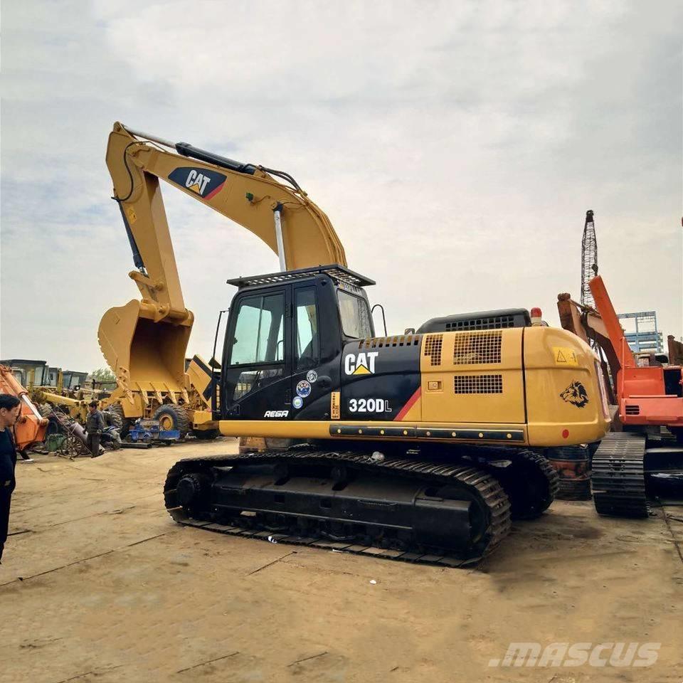 CAT 320D Bageri guseničari