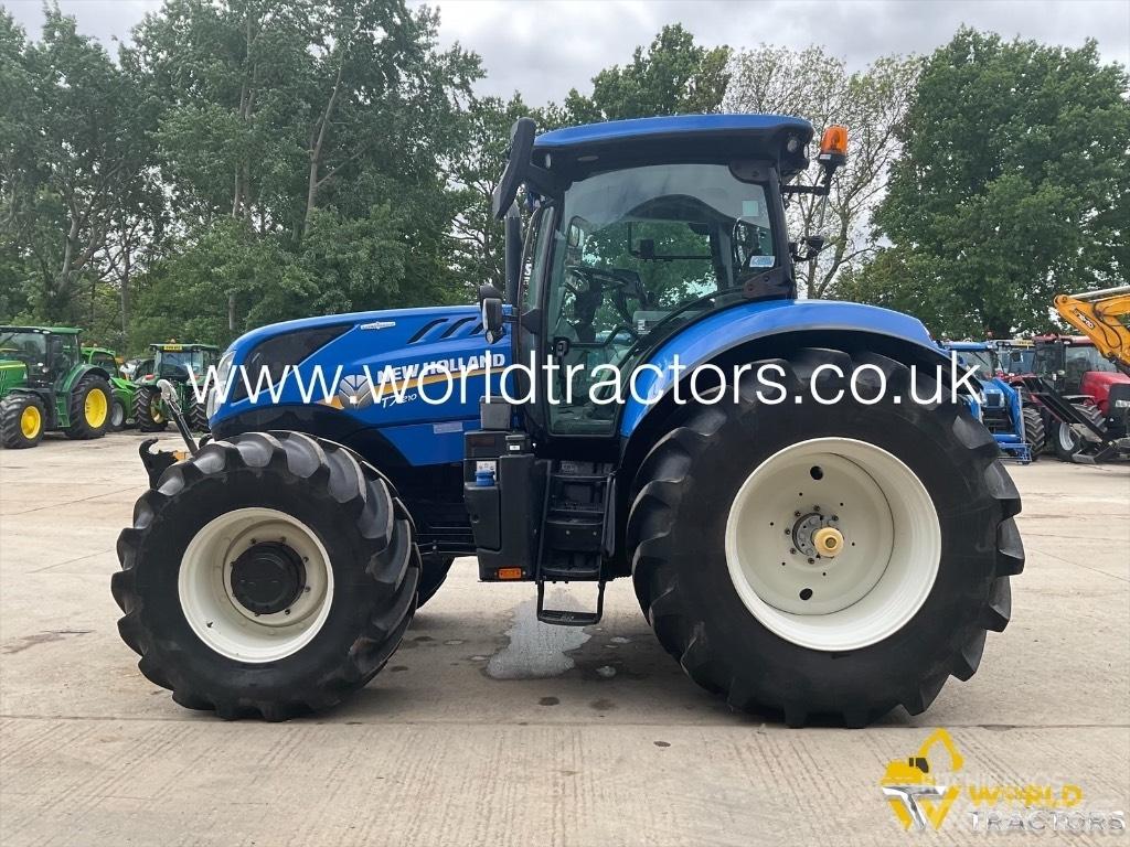 New Holland T 7.210 Traktori