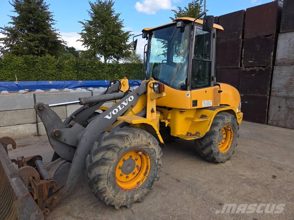 Volvo L 30 D Utovarivači na točkove