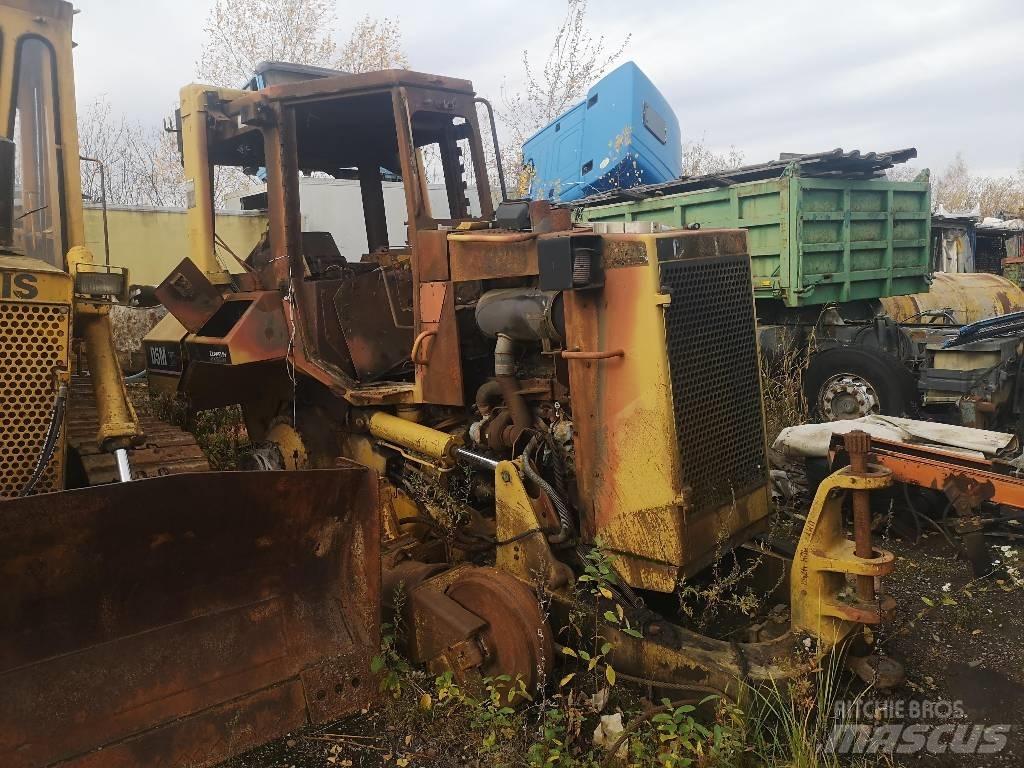 CAT D 5 M XL Buldožeri guseničari