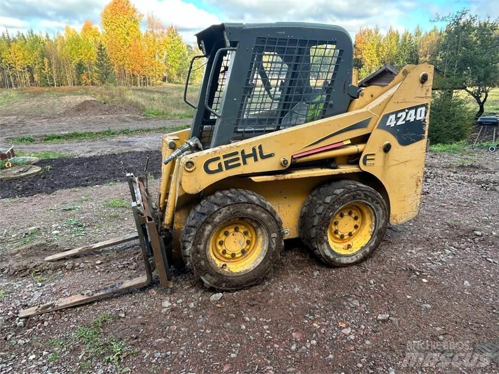 Gehl 4240 Skid steer mini utovarivači