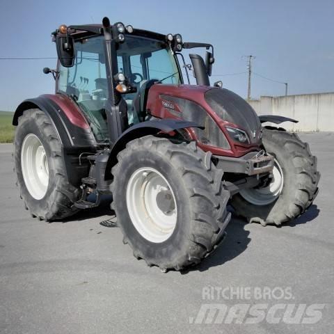 Valtra N 174 Traktori
