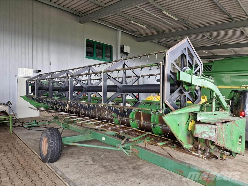 John Deere 2066 Kombajni