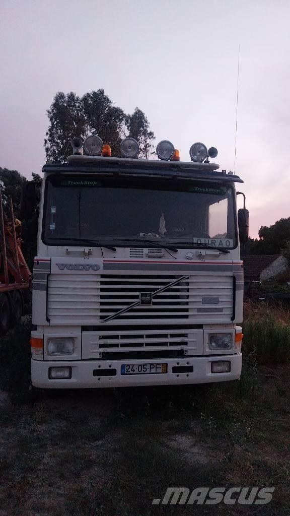 Volvo F 12 Kiperi kamioni