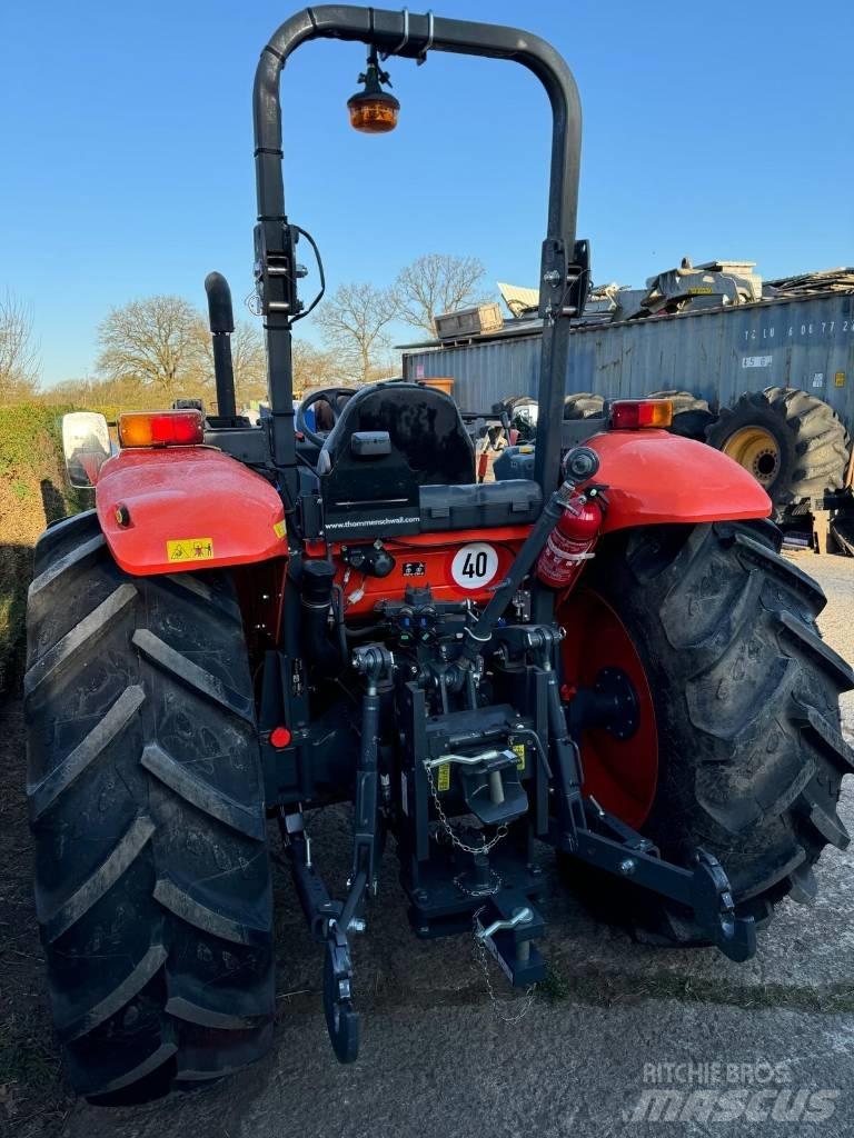 Kubota M 4-063 Traktori
