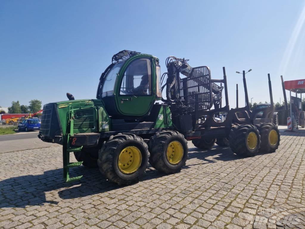 John Deere 1010 E Forvarderi