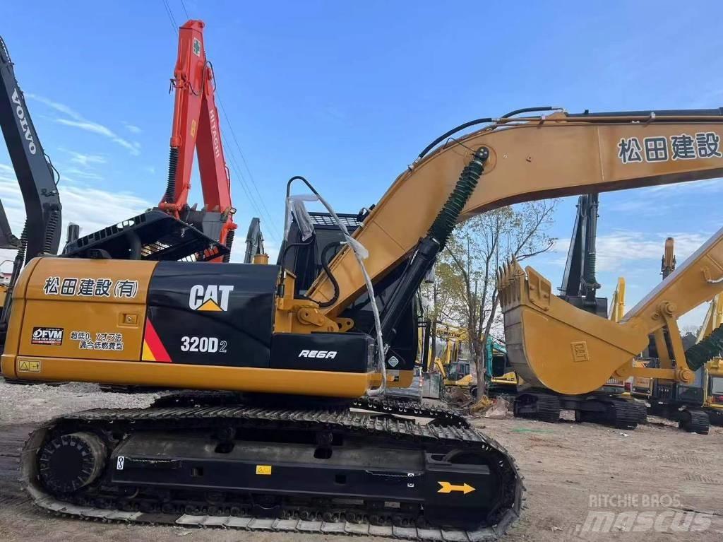 CAT 320 Bageri guseničari