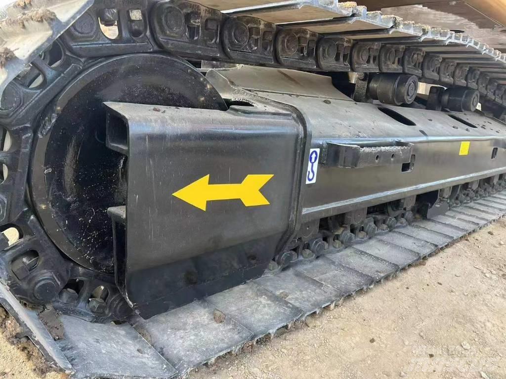 CAT 320 Bageri guseničari