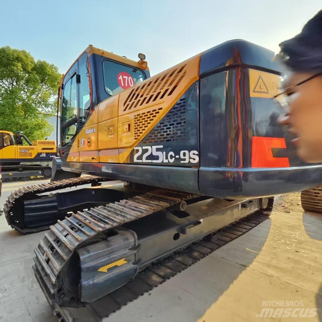 Hyundai 225lc-9t Bageri guseničari