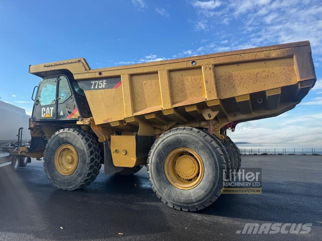 CAT 775 F Kruti damperi