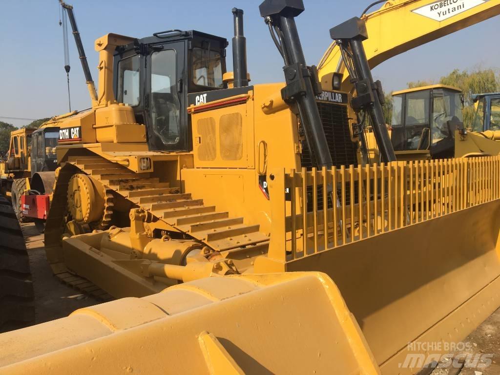 CAT D 7 H Buldožeri guseničari