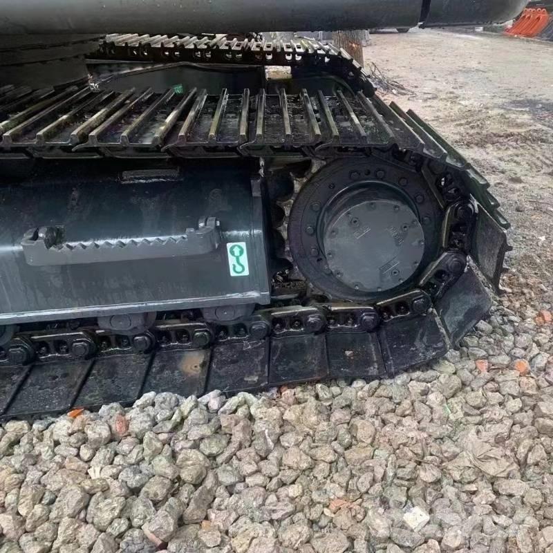 Volvo EC 140 Bageri guseničari