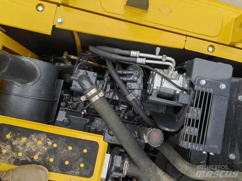 Komatsu PC 130-7K Midi bageri 7t – 12t
