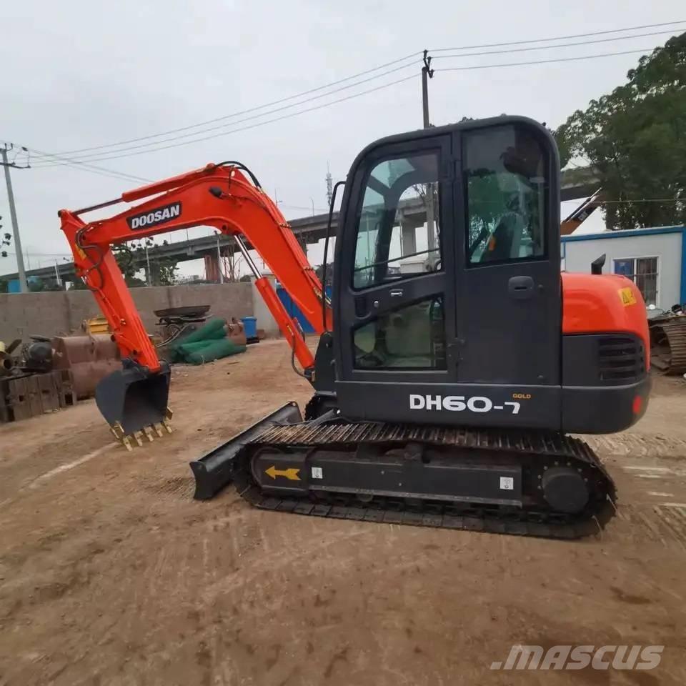 Doosan DH60-7 Mini bageri < 7t