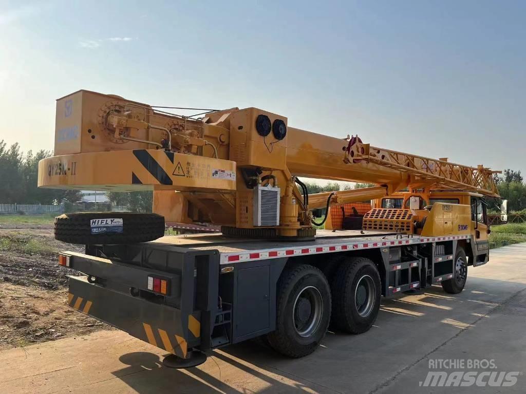 XCMG QY25K-II Utovorne dizalice, vitla i liftovi za materijal