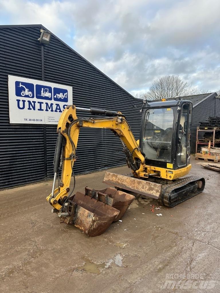 CAT 302.7DCR Mini bageri < 7t