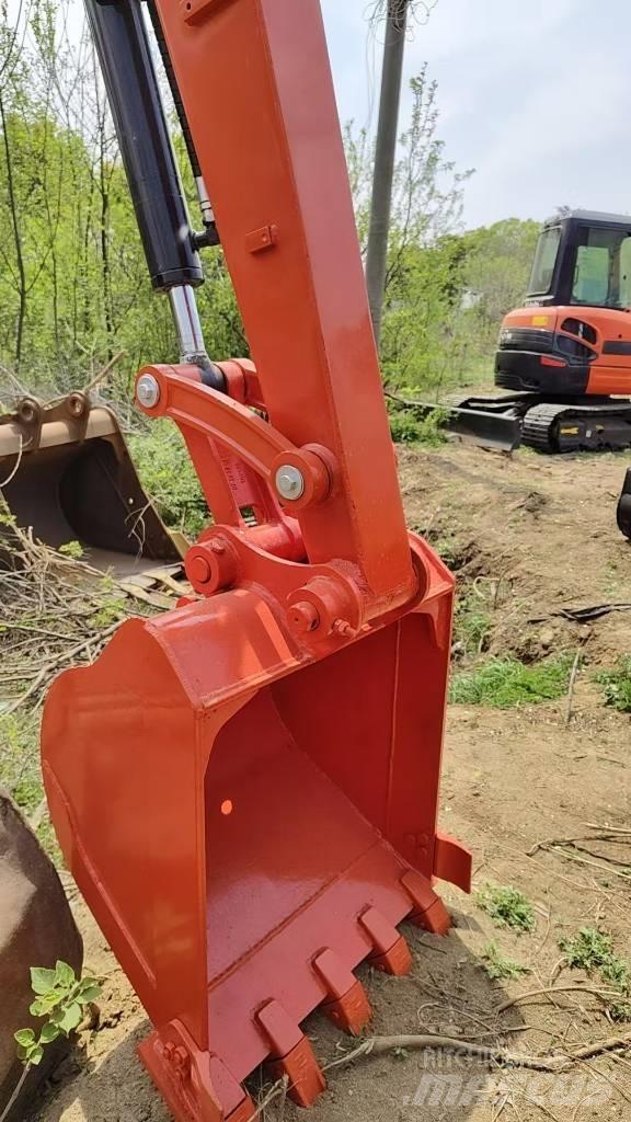 Kubota KX 155 Bageri guseničari