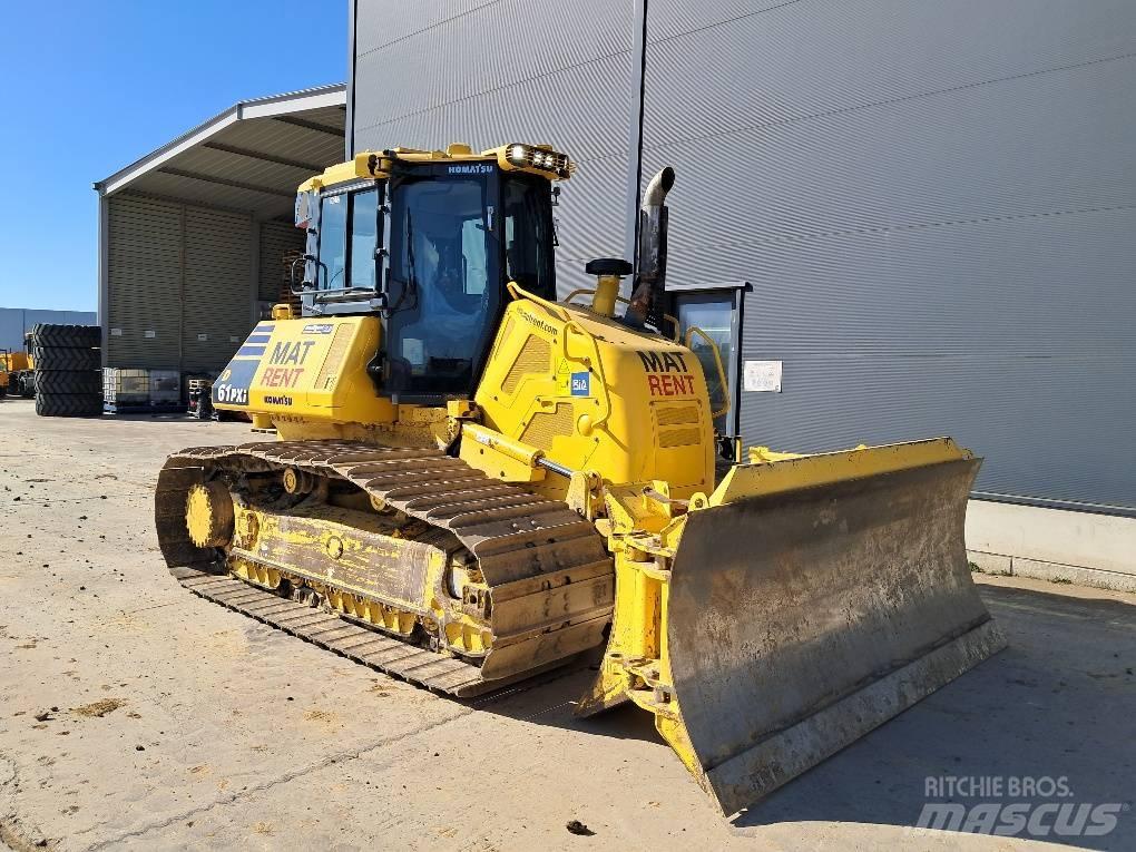 Komatsu D61PXI-24E0 Buldožeri guseničari