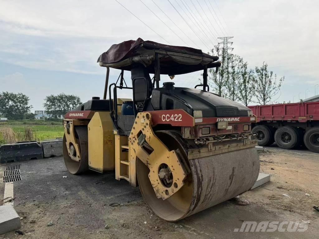 Dynapac CC 422 Valjci sa duplim bubnjem
