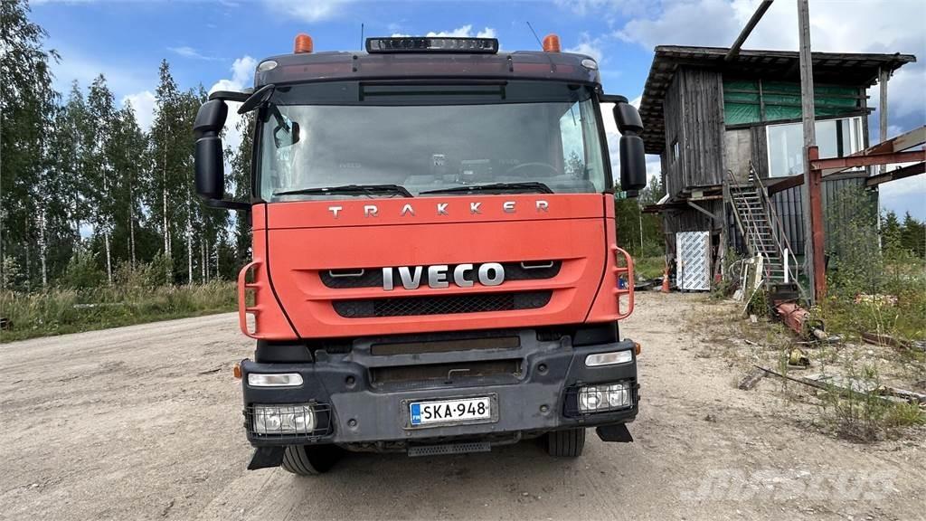 Iveco Trakker Kamioni sa otvorenim sandukom