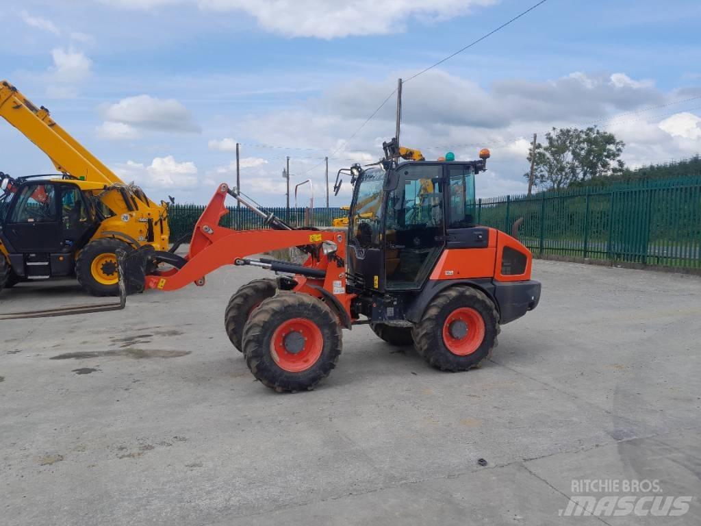 Kubota R 085 Utovarivači na točkove